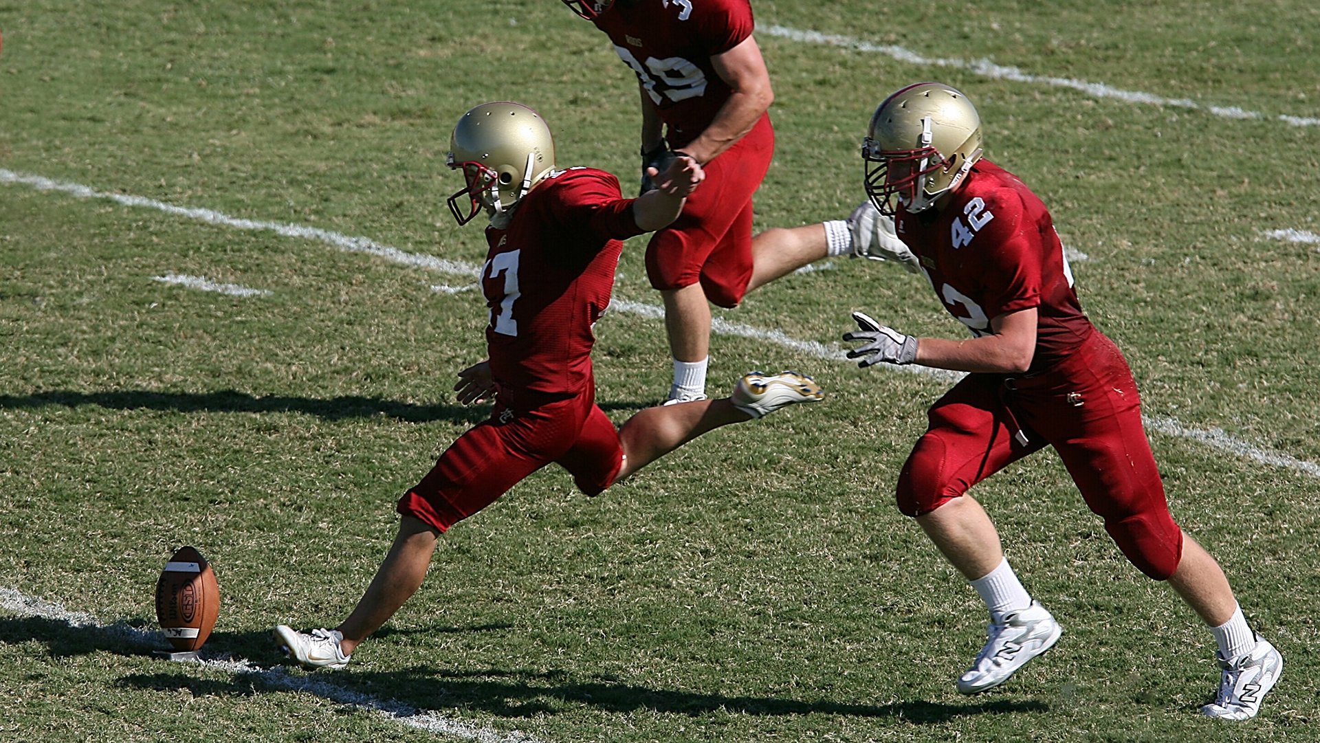 kaiyun登录入口-焦点对决：两大豪门队伍激烈交锋，战况激烈！